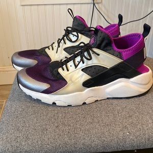 Nike Huraches